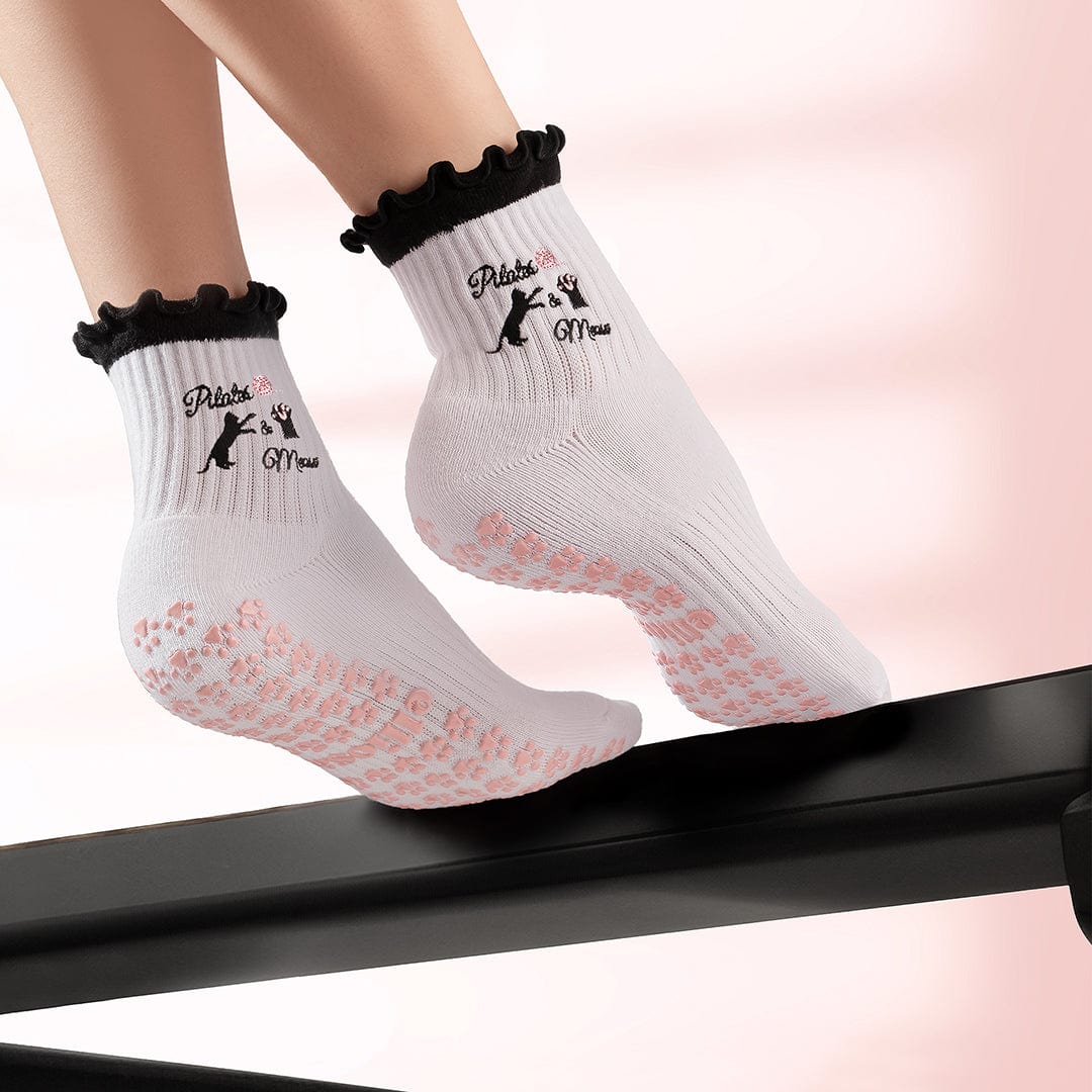 Elliosa Pilates & Meow